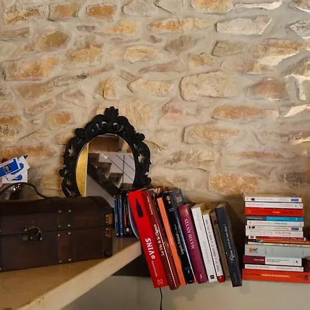 Holiday home Maison Vigneronne *